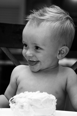 [Orchard Pics 155 bw[3].jpg]